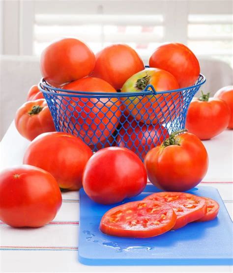 15 Of The Absolute Best Tomato Varieties You Should Plant In Your Garden