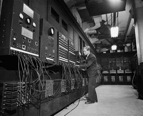 The Eniac Computer And Its Coinventor John W Mauchly 2712 X 2204
