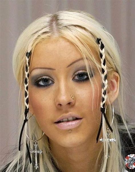 L Anatomie Christina Aguilera Hair S Makeup Looks S Hair