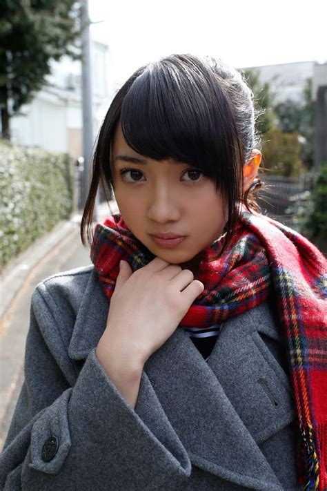 木崎ゆりあ yuria kizaki akb48 akb48 plaid scarf girl group captain idol japanese girls