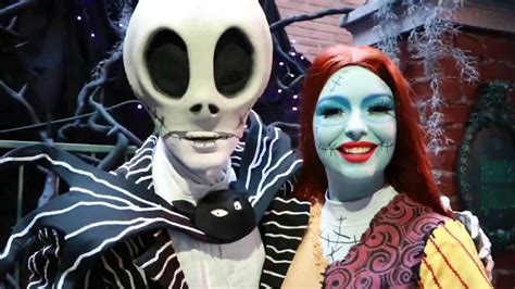 Jack Skellington And Sally Halloween Time 2019 At Disneyland Youtube