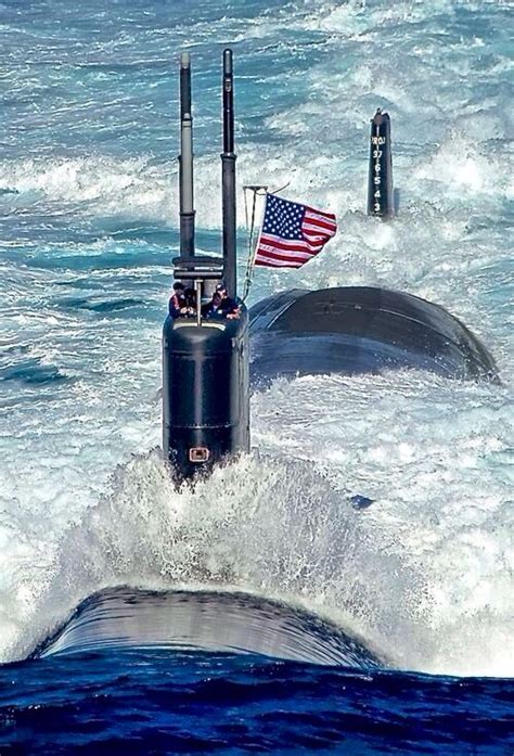 American Usa Flag On A Submarine Submarines Us Navy Submarines