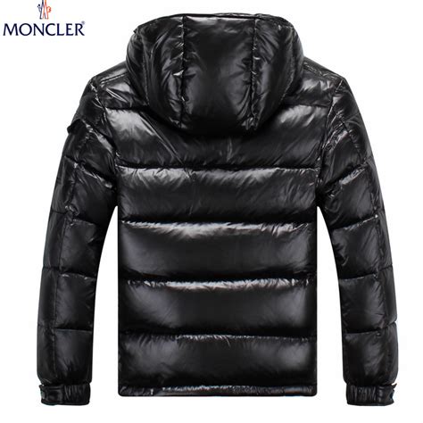 Cheap Moncler Down Feather Coat Long Sleeved For Men 808801 Replica