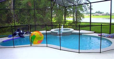 A pool enclosure could be the perfect solution for you. Kidney shaped pool with spa and enclosure | Awesome Inground Pool Designs | Pinterest | Shape ...