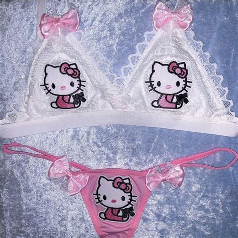 Pin By Cordelia Callahan On Ick In 2022 Hello Kitty Clothes Cute