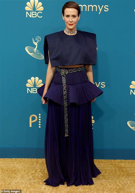Emmys 2022 Sarah Paulson 47 Stuns In Custom Louis Vuitton With Her Partner Holland Taylor 79