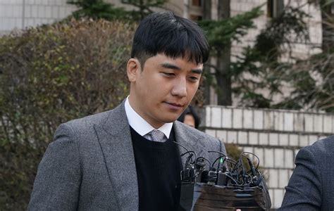 Động thái của seungri sau khi ra tù khiến cộng đồng mạng phẫn nộ