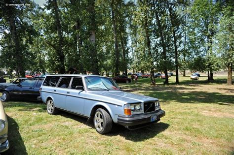 1982 Volvo 240 Series Image Photo 1 Of 1