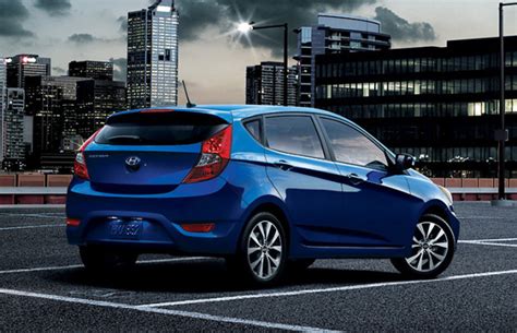 Hyundai accent comes in hatchback, sedan coupe types and can be suited with petrol (gasoline), diesel engine types. Biggest Incentives on New Cars This November - Unhaggle
