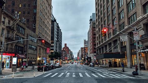 Hd Wallpaper Gray Concrete Road Between Buildings People Walking On