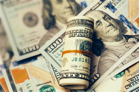 3 Stocks With Mountains Of Cash The Motley Fool