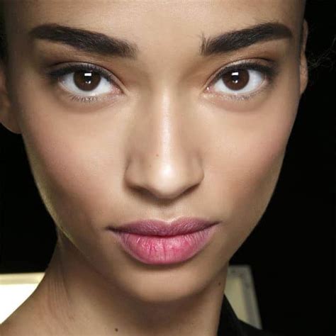11 Magical Makeup Ideas For Women With Big Eyes Sheideas