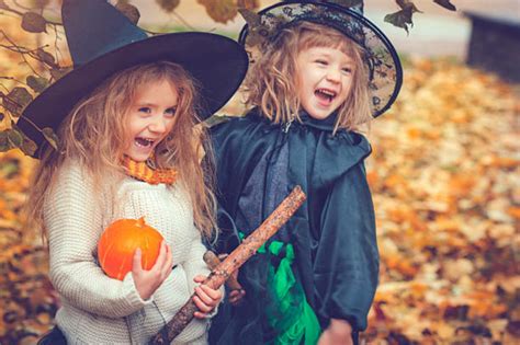 A Guide To The Most Popular Kids Costumes This Halloween Advertising