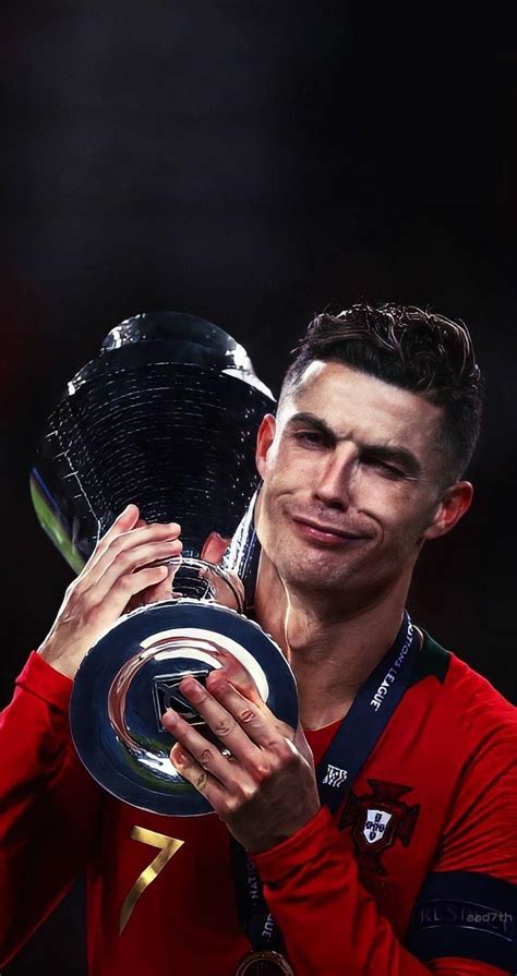 Cristiano Ronaldo Trophy Wallpapers Top Free Cristiano Ronaldo Trophy