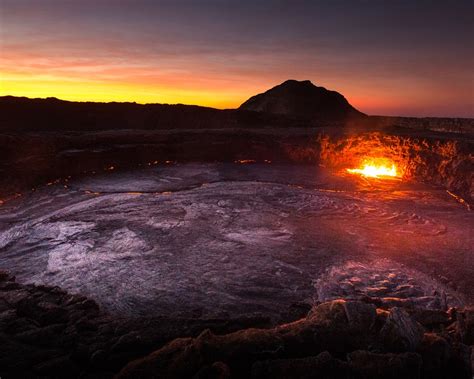 Papéis De Parede África Etiópia Vulcão Lava Montanhas Amanhecer
