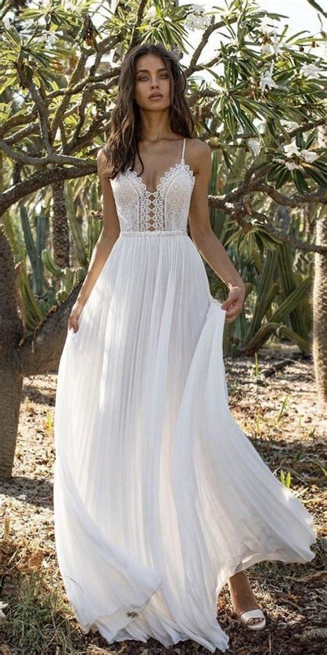 Get the best deals on lace beach wedding dresses. 21 Fantastic Lace Beach Wedding Dresses | Wedding Dresses ...