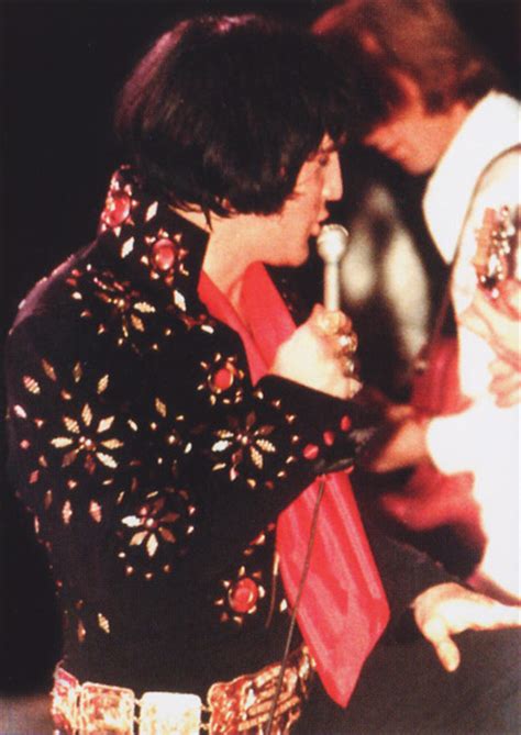 Picture Of Elvis Presley 19711110