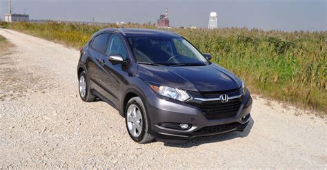 Etrailer.com has been visited by 100k+ users in the past month 2016 Honda HR-V AWD Review 76
