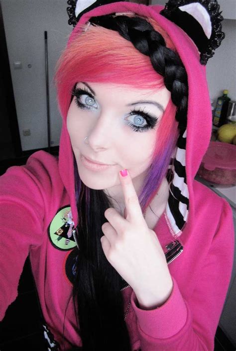 Emo Haircuts For Ultra Chic Look - Top and Trend Hairstyle