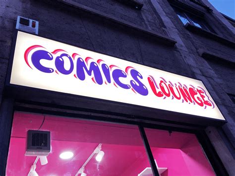 Comics Lounge Recensione Fumetteria Giappone Milano