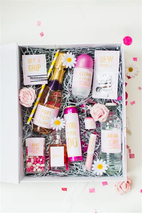 Personalized gifts, especially with the bride's new last name or initials, are a great way to show the bride how much you care. DIY EMERGENCY WEDDING BRIDAL KIT WITH FREE PRINTABLE ...