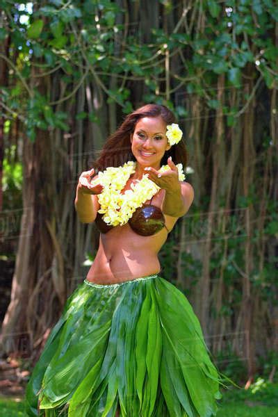 Female Hawaiian Hula Dancer Wearing Coconut Bikini Yellow My XXX Hot Girl