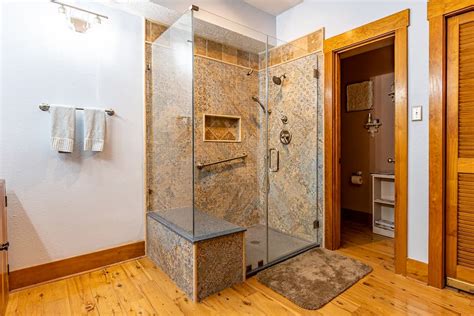 5 reasons you need a walk in shower with a bench