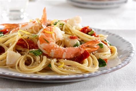 Proteinplus Thin Spaghetti With Bay Scallops Shrimp And