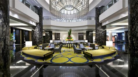 6 Ways Hotel Lobbies Teach Us About Interior Design