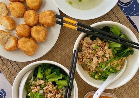 Hal ini dikarenakan ikan tersebut mengandung banyak protein minyak goreng secukupnya. Resep Bakso Goreng Ayam (Tanpa udang, tidak kopong) oleh ...