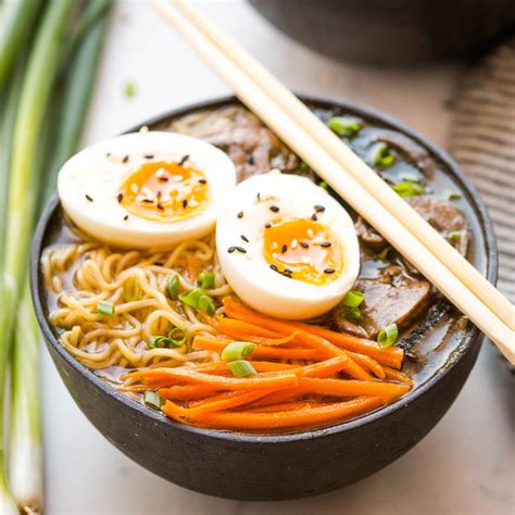 Fresh veggies and herbs take the usual ramen up a notch. Easy Homemade Ramen Bowls {Vegetarian} - The Busy Baker