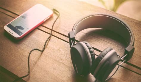 Escuchar música de full musica gratis y toda sus canciones maluma 11 pm, natti natasha oh daddy, myke towers si se escuchar musica 2021 online gratis. 5 alternativas a Spotify para escuchar música gratis ...