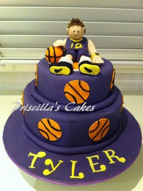 Basketball Themed Cake Decorated Cake By Priscillas Cakesdecor