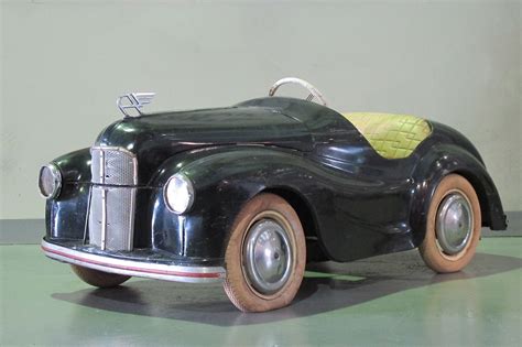 Sold: Pedal Car - c1950s Austin J40 Auctions - Lot AH 