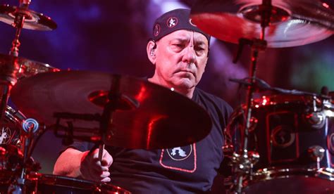 Neil Peart Drummer Of Rush Dead At 67 Kerrang