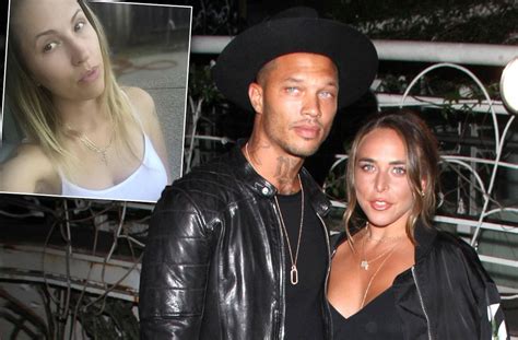 Jeremy Meeks Wife Shares Message After He S Seen With Chloe Green