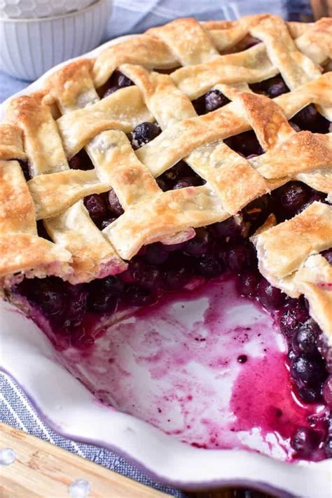 delicious and easy blueberry pie recipe