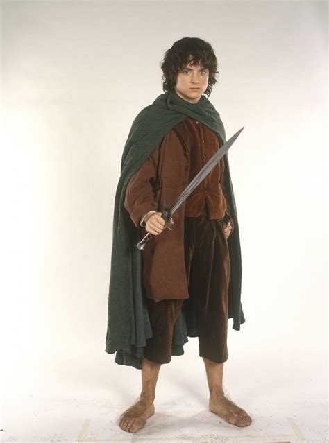 36 Publicity Photos Of The Actors From Lord Of The Rings Frodo