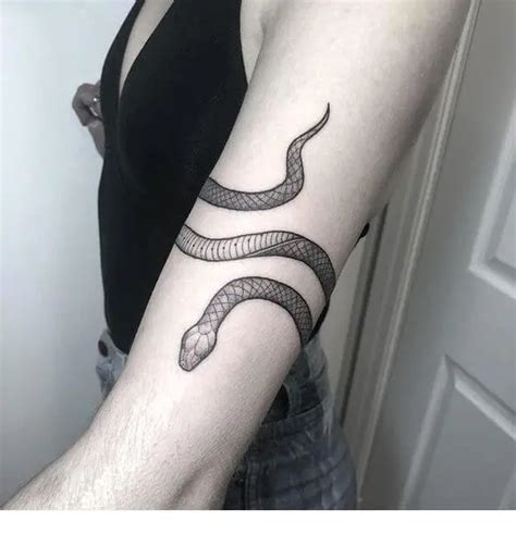 40 Best Snake Arm Tattoo Design Ideas Petpress Cute Tattoos Body