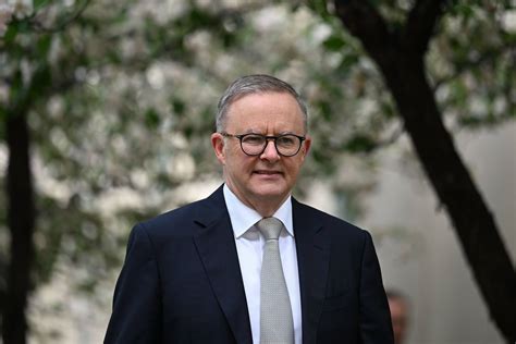 Prime Minister Anthony Albanese Sends Message To Greek Australians