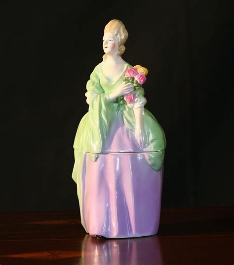 Gambar Patung Mainan Gaun Wadah Arca Bavaria Porselen Wanita Bubuk Jar Display