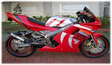 Tapi tidak dengan yamaha tzm 150 dari vietnam ini, motor ini malah dimodifikasi dengan gaya race bike alias motor balap. e-dzull warehouse (Malaysia): Motosikal Yamaha TZM 150CC ...