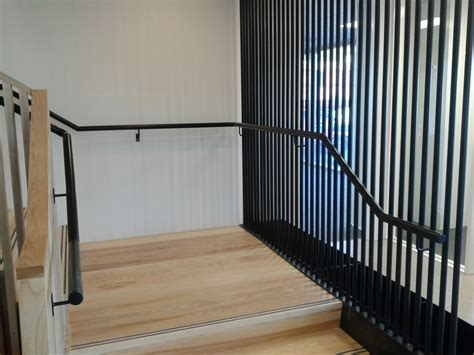 Architectural Powder Coated Steel Pipe Feature Wall And Stair Handrail 2