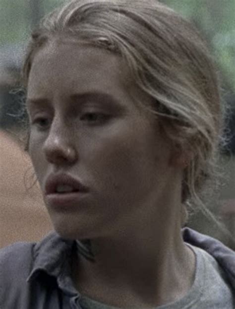 Laura Tv Series Walking Dead Wiki Fandom Powered By Wikia