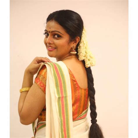 Aswathy started her career in 2010 as radio jockey at red fm 93.5 based in kochi. Flowers TV Anchor Aswathy Latest Photos ~ ACTRESS MIRCHI ...