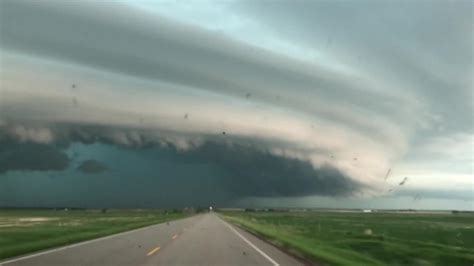 Huge Storm Cloud Caught On Camera During Storms In Alberta