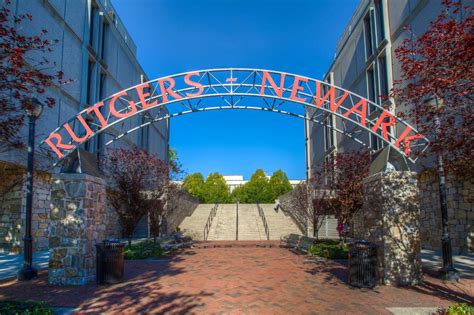 Experience Rutgers University Newark In Virtual Reality
