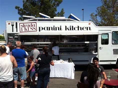 For decades they've offered cheap eats along roadsides and at construction sites across southern california. Food Trucks : Las Vegas 360