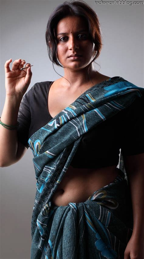 pooja gandhi kannada actress dpms8 hot saree navel stills