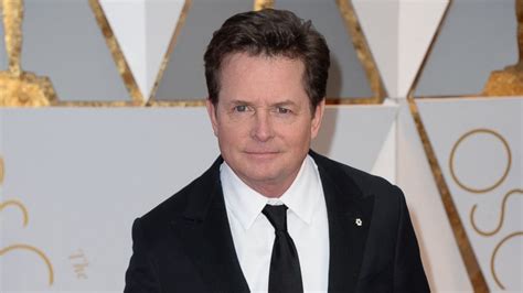 Michael J Fox Says He Often Cant Stop Laughing At His Parkinsons Symptoms Abc News